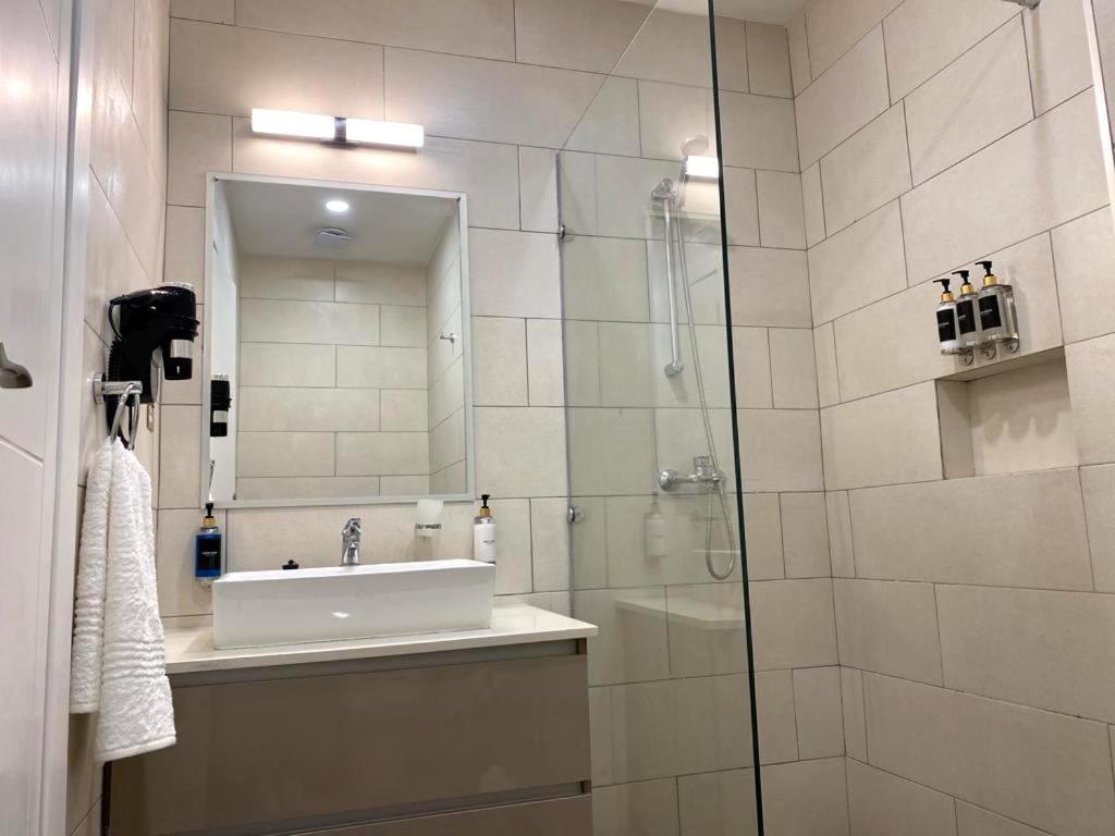 24 Roma Aparthotel Lusaka Luaran gambar